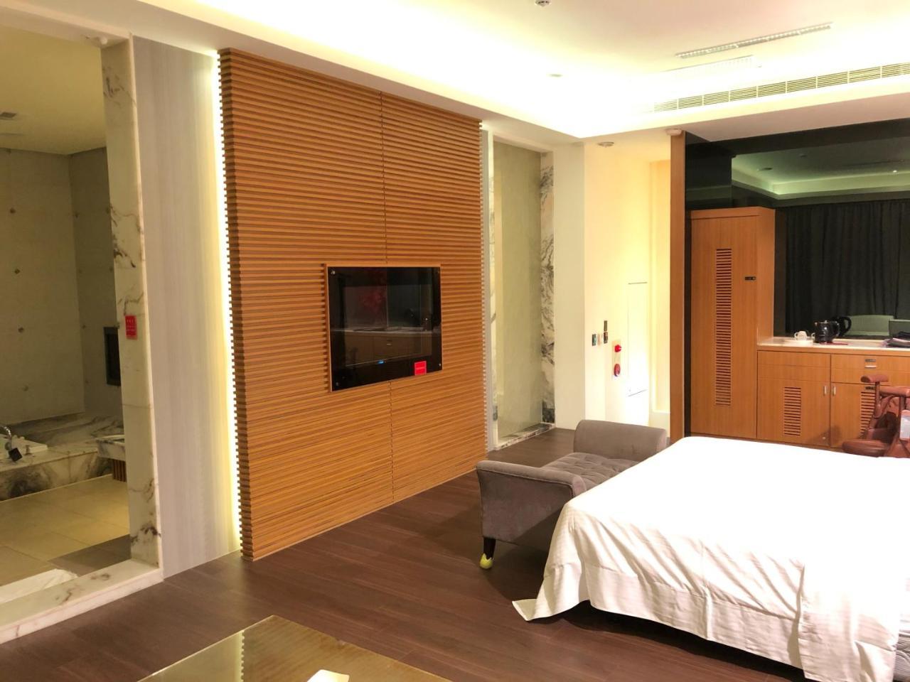 Idee Spa Motel Yangmei Ngoại thất bức ảnh