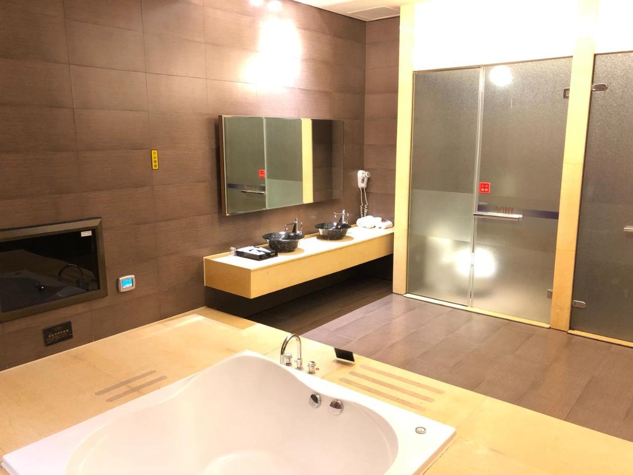 Idee Spa Motel Yangmei Ngoại thất bức ảnh