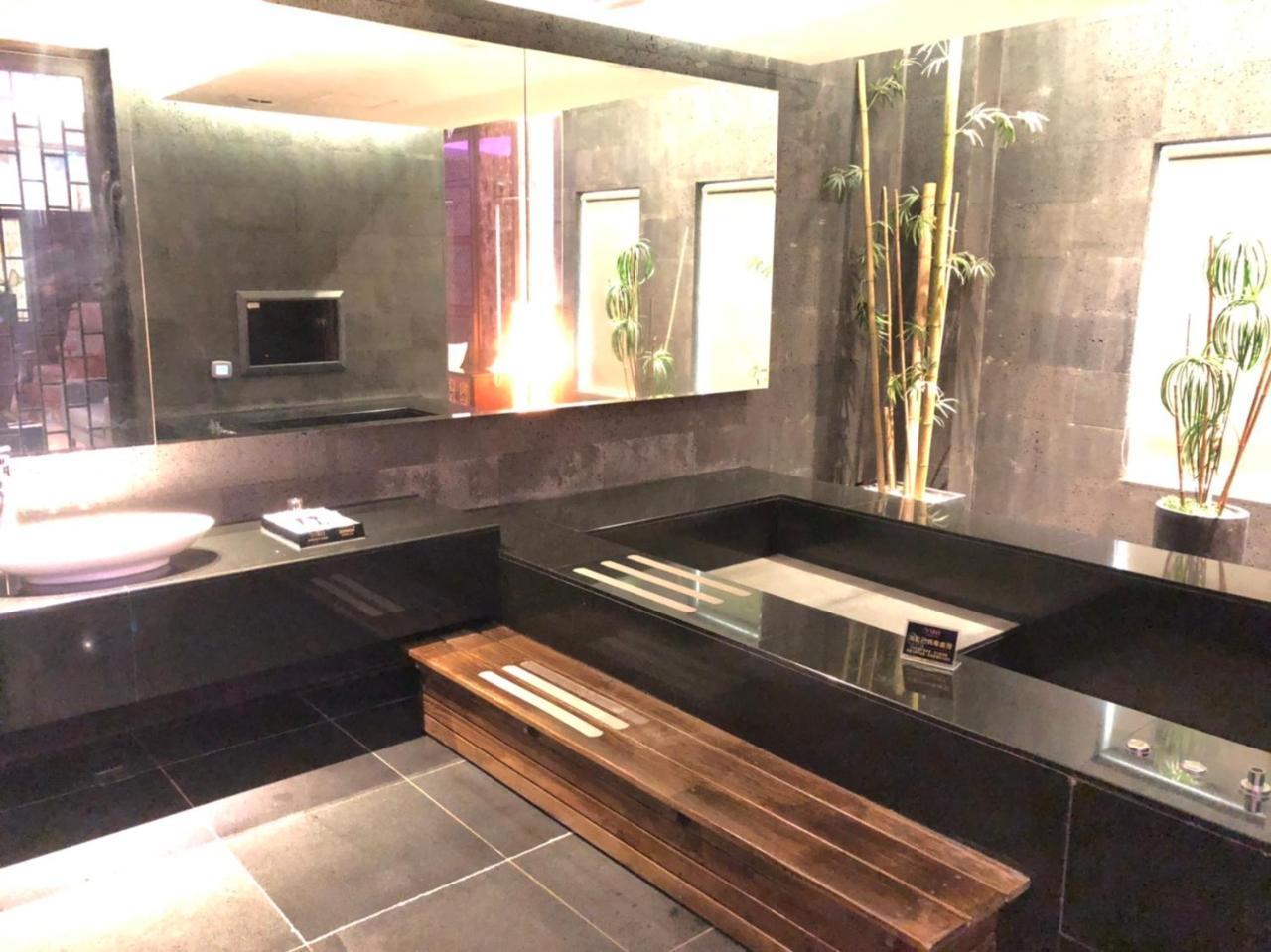 Idee Spa Motel Yangmei Ngoại thất bức ảnh
